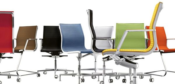 Luxy office chair